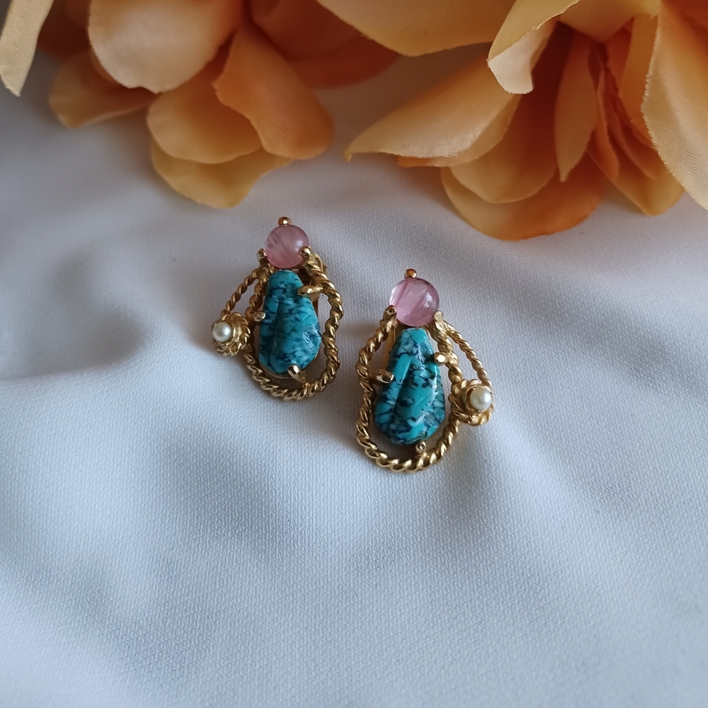 Vintage Turquoise Clip- on Earrings